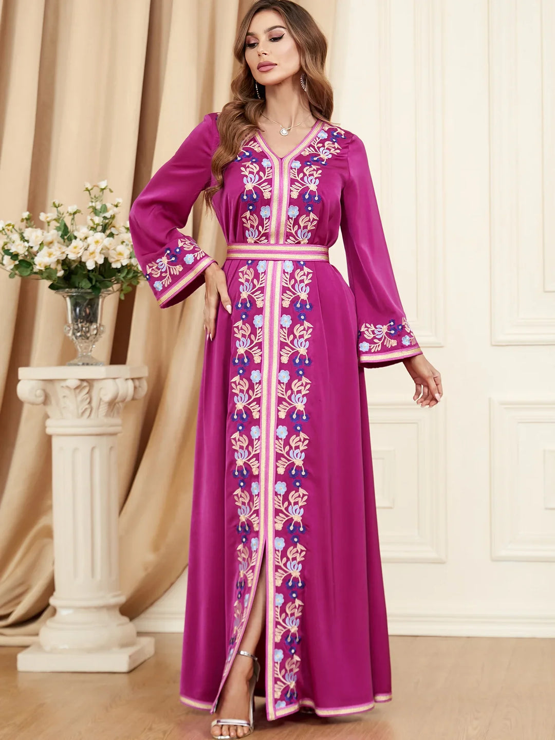 The Timeless Elegance of Abayas: A Perfect Blend of Modesty and Style