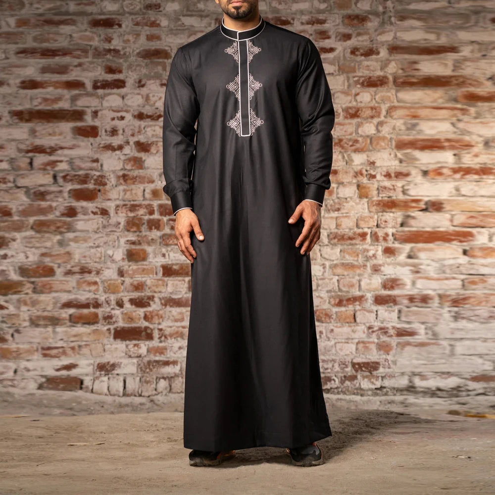 Muslim Men's Black Embroidery Robe