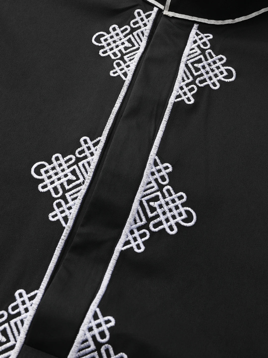 Muslim Men's Black Embroidery Robe