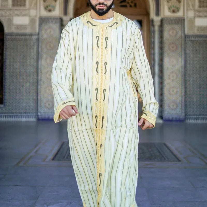 Muslim men's fashion Jubba thobe