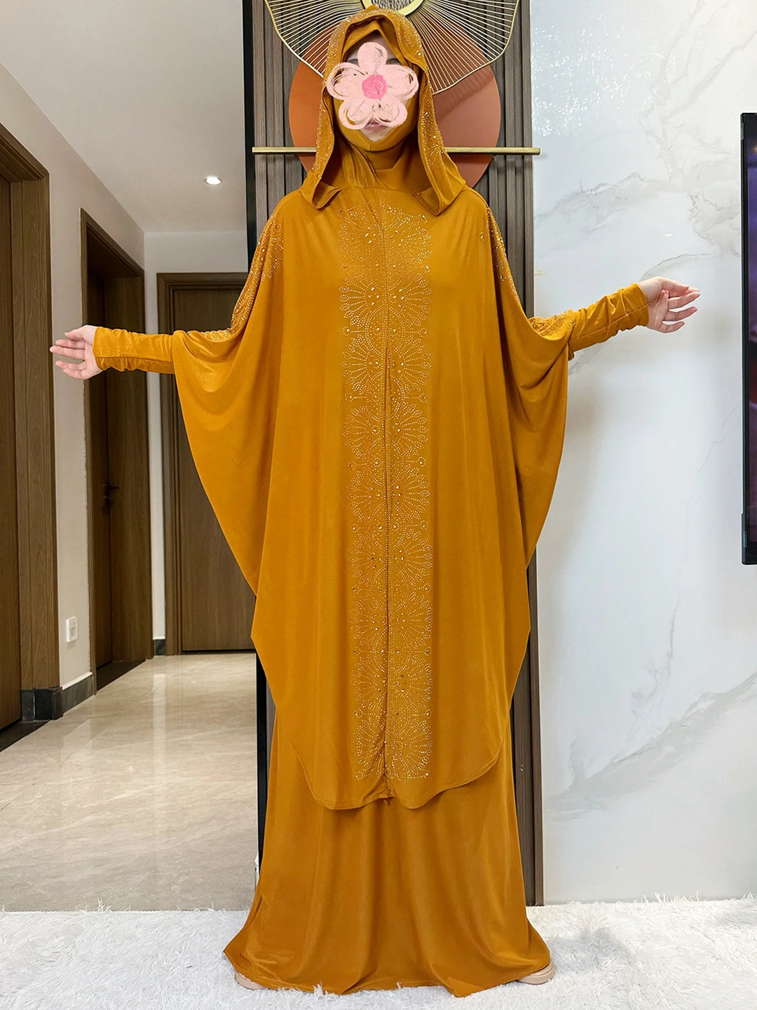 Muslim Woman Set of Abaya