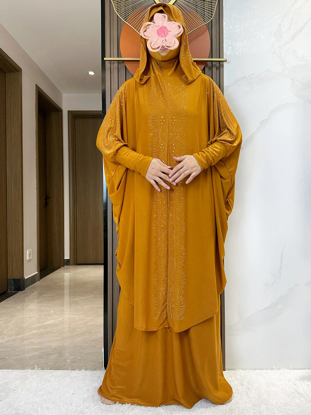 Muslim Woman Set of Abaya
